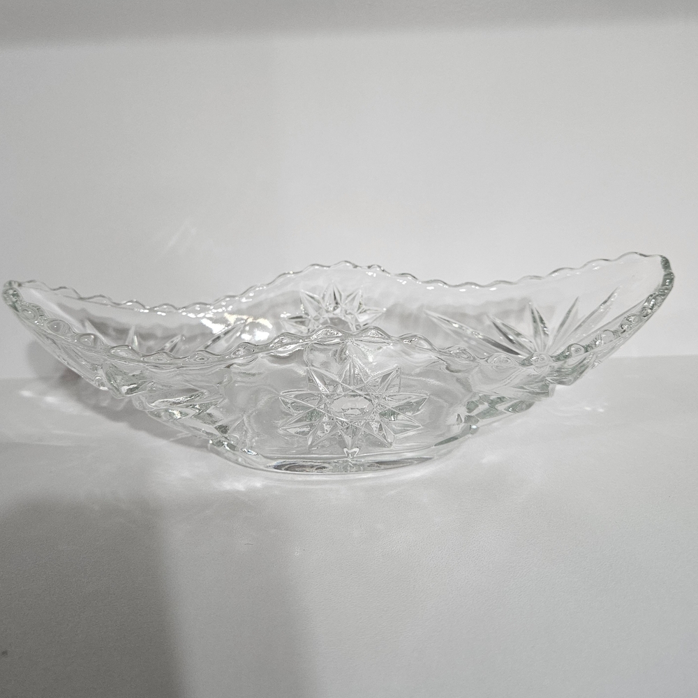 🌟Anchor Hocking Pressed Glass Starburst Serving Bowl
